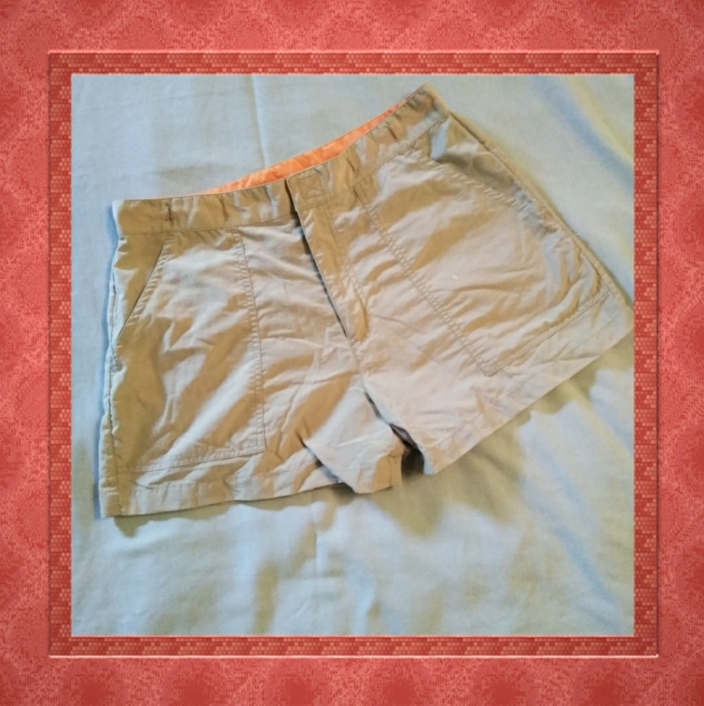 🌺NO BOUNDARIES SHORTS